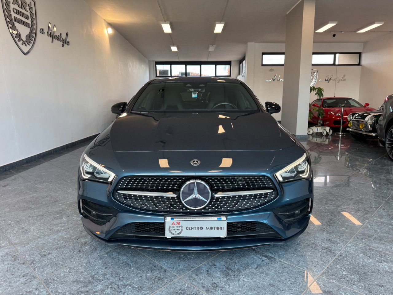 Mercedes-Benz Mercedes CLA Shooting Brake 180 d Premium auto N imagem 2