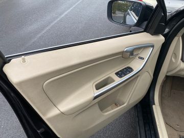Volvo XC60 - 10