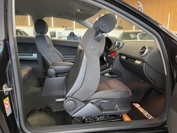 MYAUTOCENTER – Gebraucht- und Jahreswagen mit Werkstattservice in Pfaffenhofen Audi A3 2.0 TDI Ambition *2. Hand*Klima*Tempomat*TÜV*