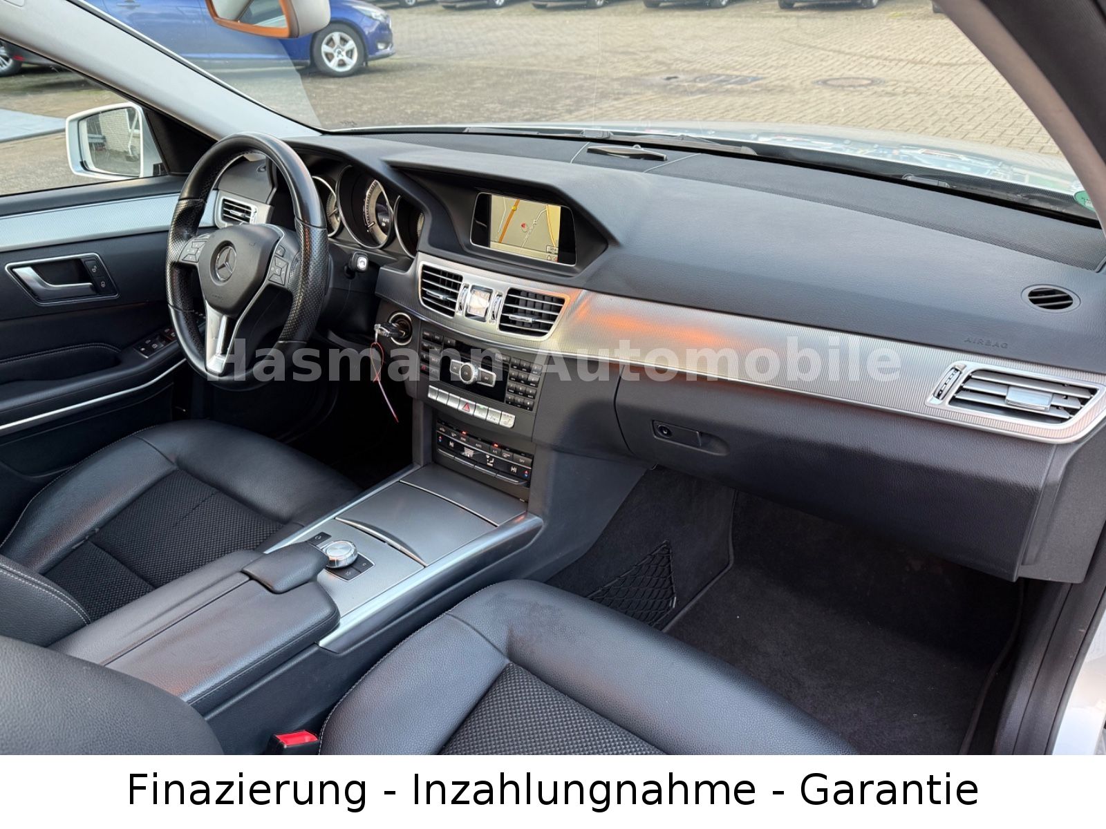 E 220 E Limousine E 220 CDI BlueEfficiency*2.HAN
