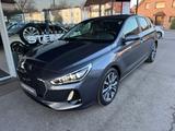 Hyundai i30 Premium Aut. * LED * NAVI * CAM * Leder * - Hyundai Gebrauchtwagen in Bielefeld