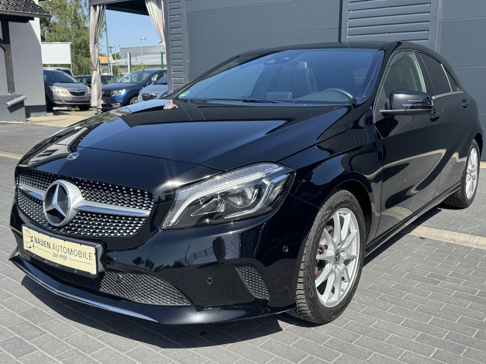 Mercedes-Benz A 180 d Automatik+Panorama+Allwetter+SH+Navi+
