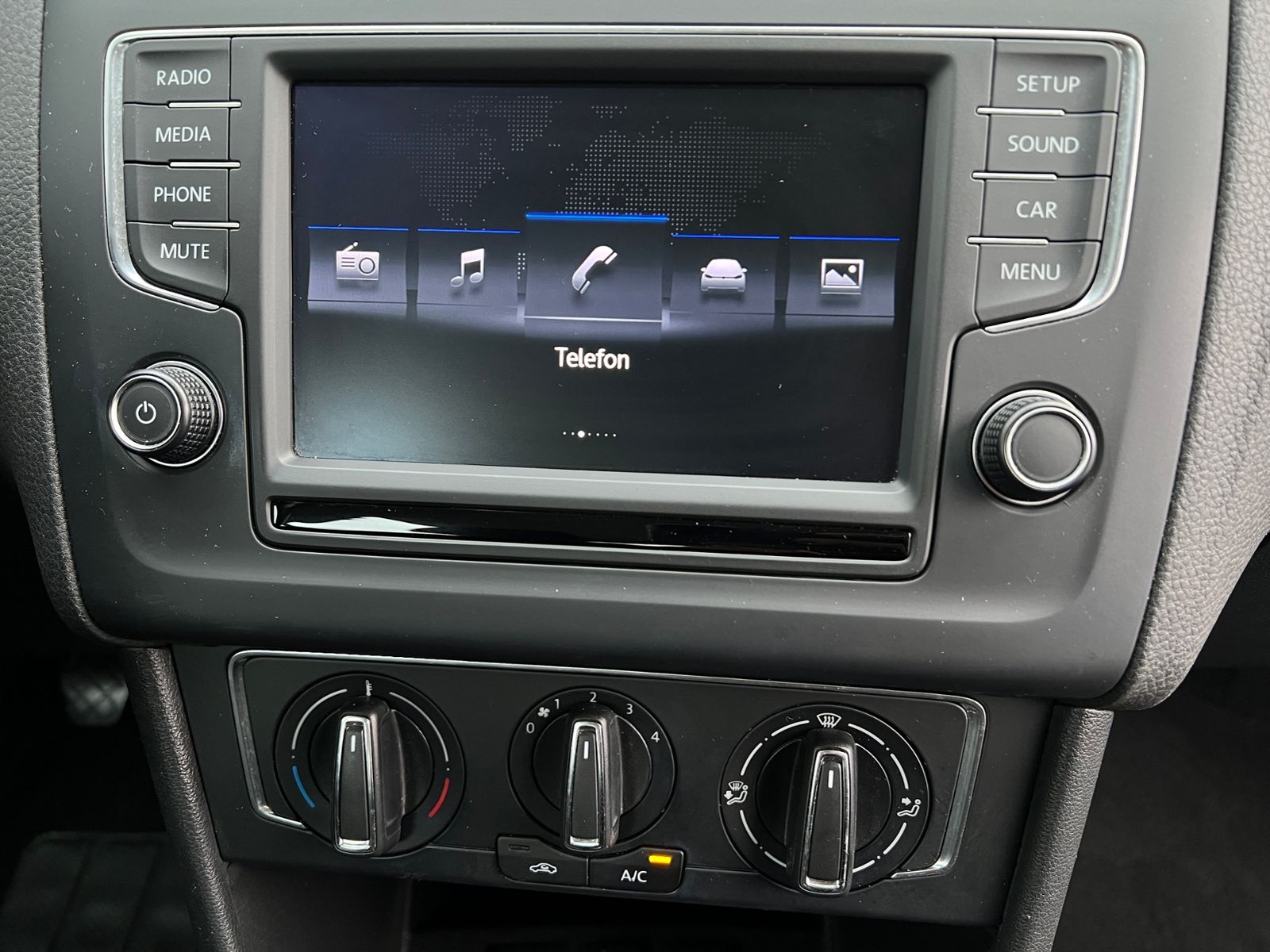 Fahrzeugabbildung Volkswagen Polo 1.2 TSI Comfortline BMT *Klima, Sitzhzg., P