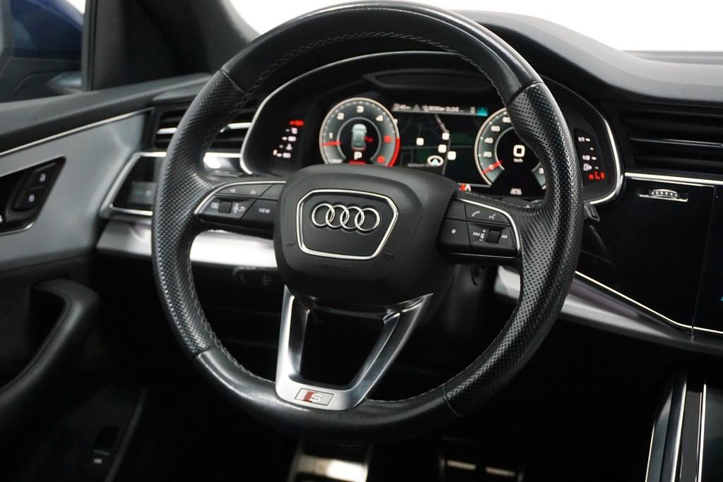Audi Q8 50 TDI Quattro S-Line Luftfederung/Kamera