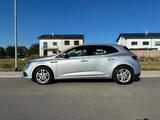 Renault Mégane IV 1.2 TCe 130 Experience | 2. Ha - Renault Megane: R