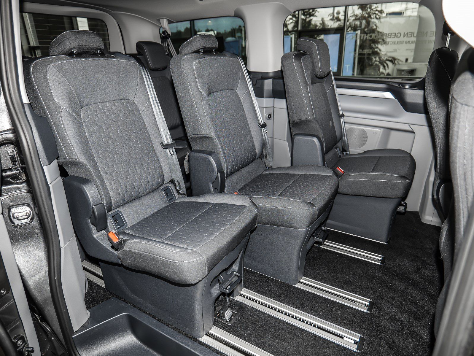 Ford Tourneo Custom 340 PHEV L1H1 VA Titanium Anhängk foto 17