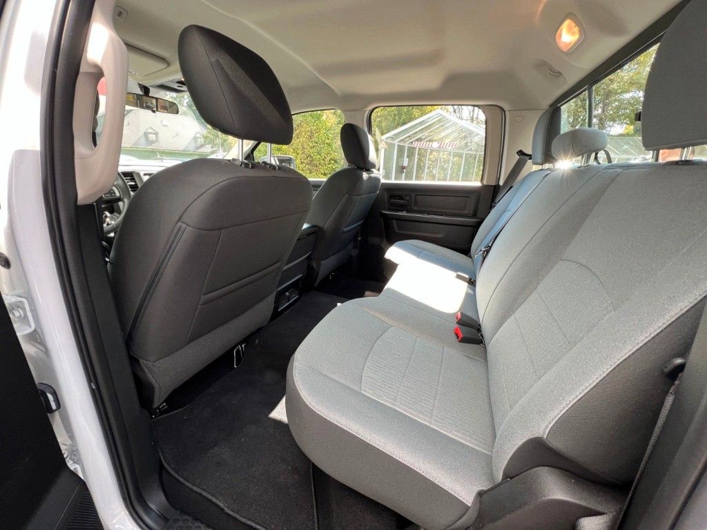 Fahrzeugabbildung Dodge RAM 1500 3.6 Extended Cab Tradesmen *4X4