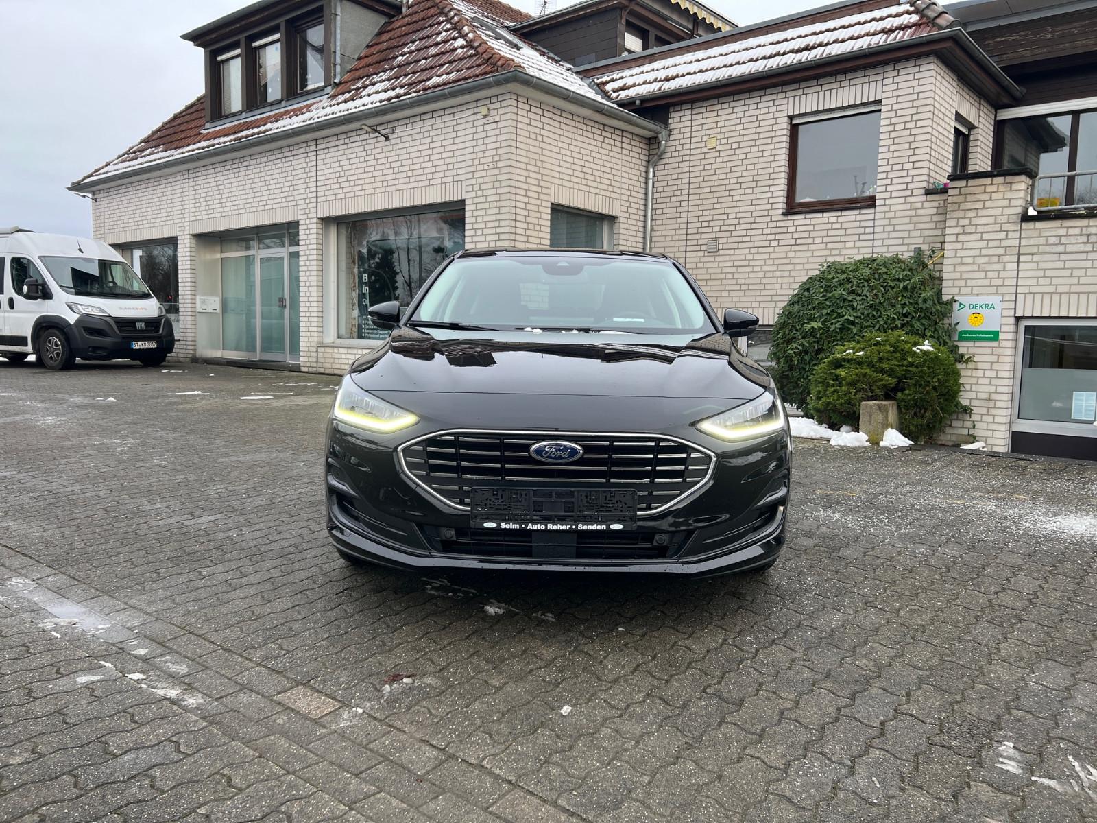 Ford Focus Titanium 1,5l Ecoblue Automatik Navi LED