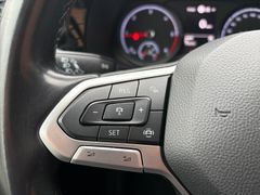 Fahrzeugabbildung Volkswagen T6.1 Multivan 150 PS DSG Navi Sitzh 3xKlima ACC