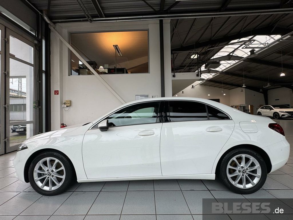 MERCEDES-BENZ A 180 – Bild 4