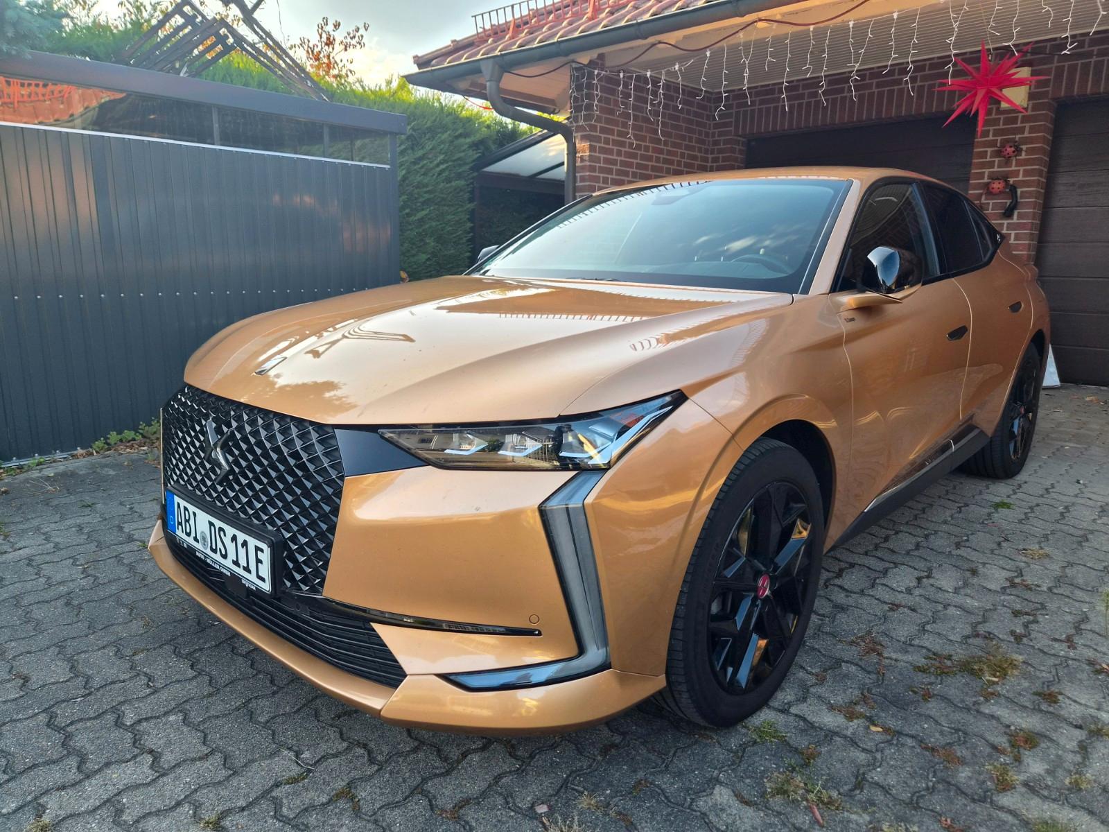 DS Automobiles DS4 E-TENSE 225 Performance Line Performance...