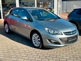 Opel Astra J Lim. 5-trg. 150 Jahre Opel 8xRad AHK - gebrauchte Opel Astra aus dem Jahr 2012