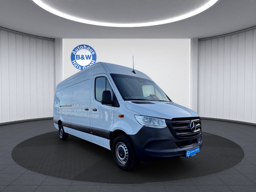 Image of Mercedes-Benz Sprinter