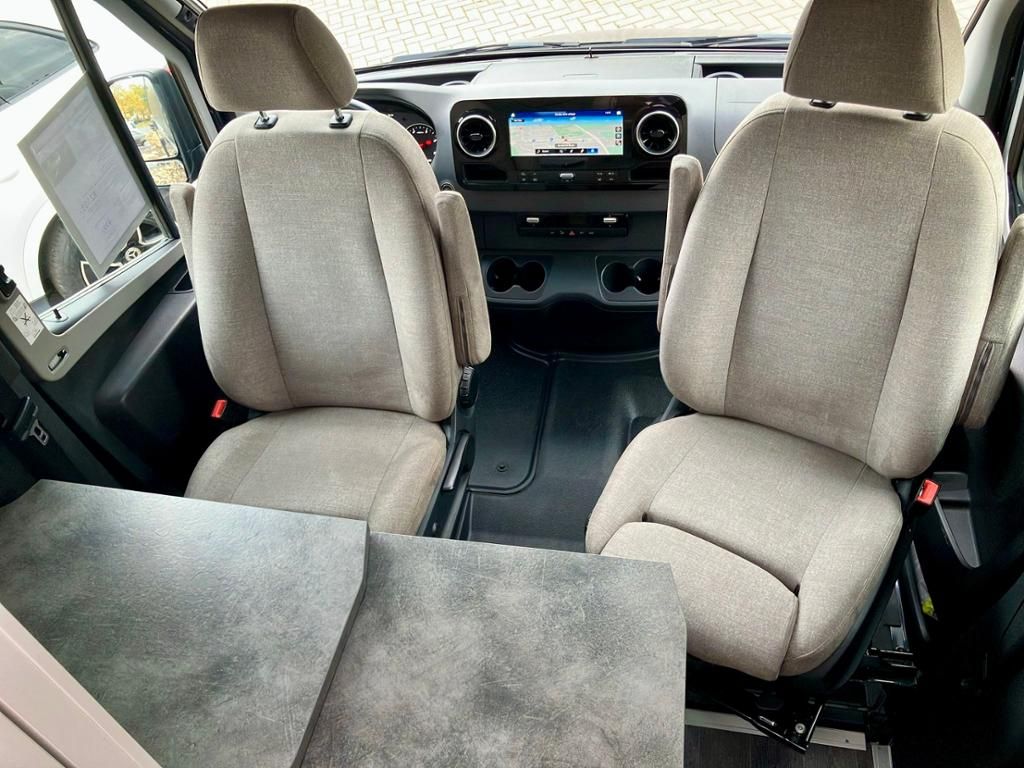 Fahrzeugabbildung Mercedes-Benz Sprinter 419 CDI 4x4 Yucon Frankia 6.0 LED*DISTR