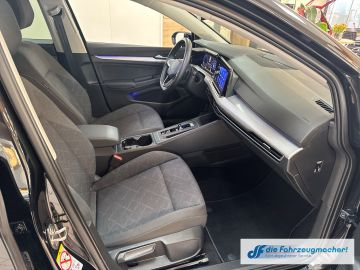 Volkswagen Golf - 11