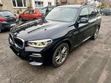 BMW X3 30d Garagenwagen, BMW Scheckheftgep... - BMW 330 mit Diesel-Antrieb: Geländewagen