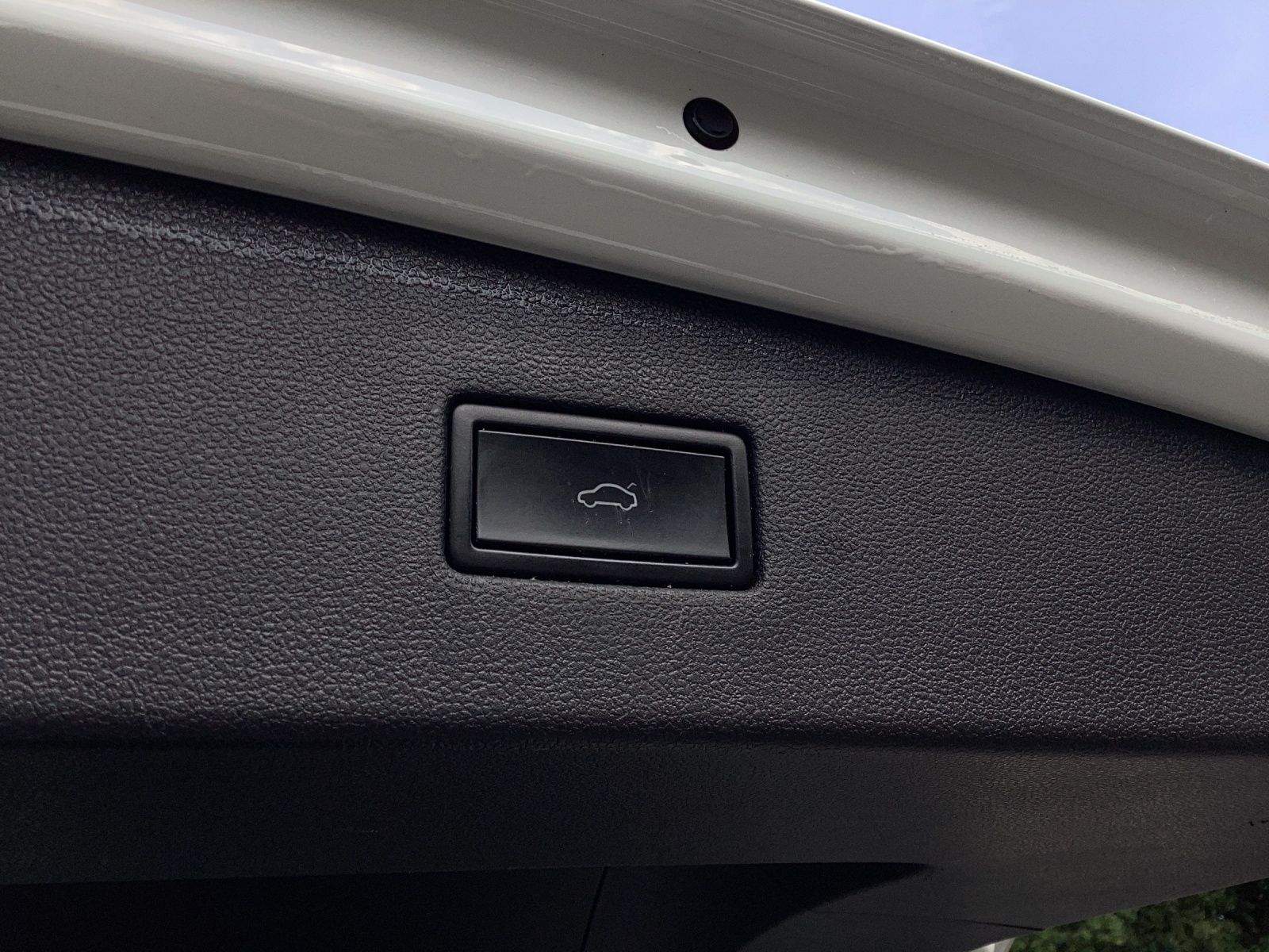 Fahrzeugabbildung Volkswagen Tiguan Allspace TDI Comfortline DSG STH LED Navi