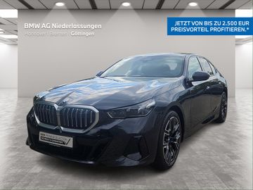 BMW Leasingangebot: BMW 520i Limousine M Sport Standheizung AHK Kamera
