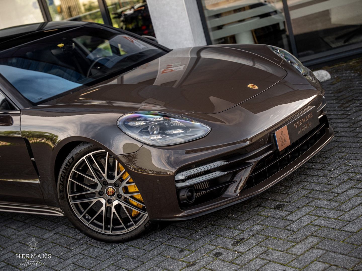 Porsche Panamera Sport Turismo 4.0 Turbo S E-Hybrid / Or imagem 2