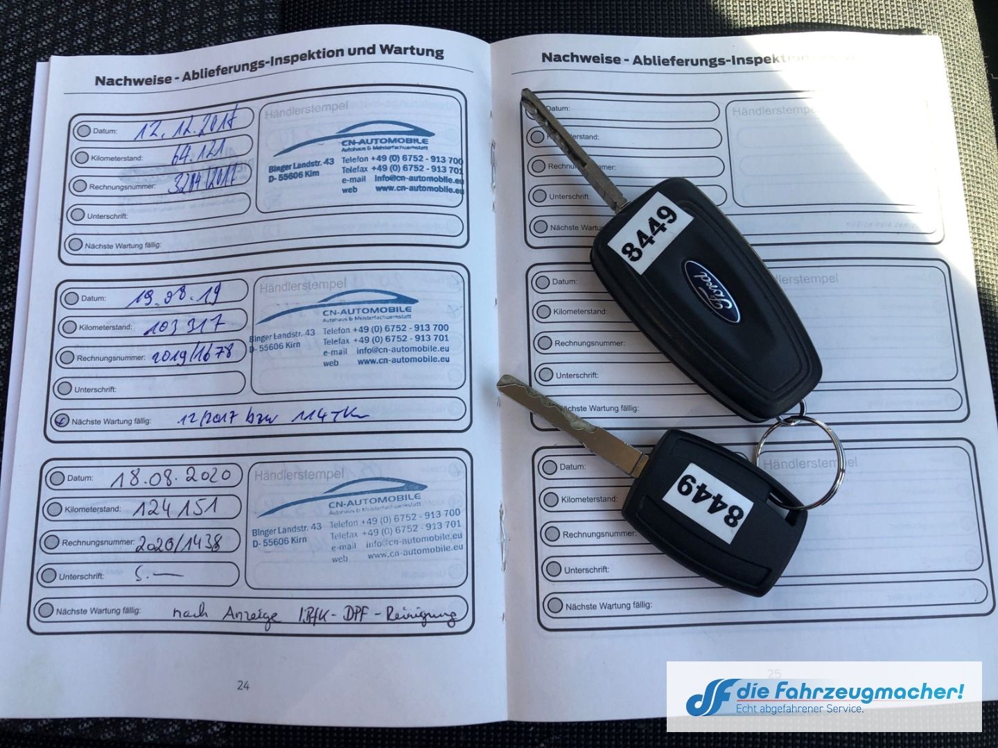 Fahrzeugabbildung Ford Transit Custom Kombi 300 L1 2.2 TDCi*8449 Export