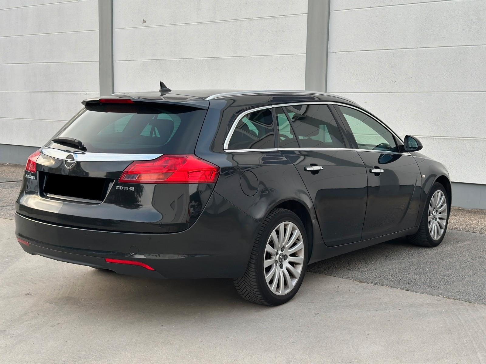 Opel Insignia 2013 — engine 1.956 cm³, 160 HP (118kW)