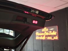 Fahrzeugabbildung Mercedes-Benz GLE 300 d 4Matic *AMG-LINE* (DISTR/CAM/MULTIBEAM