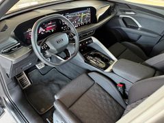 AUDI Q5 2.0 TFSI quattro 150 kW AUDI Q5 2.0 TFSI quattro 150 kW