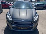 Ford Fiesta Titanium Scheckheft gep - Ford Fiesta Titanium mit Diesel-Antrieb