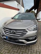 Hyundai Santa Fe voll ausgestattet. - Hyundai SANTA FE in Kassel