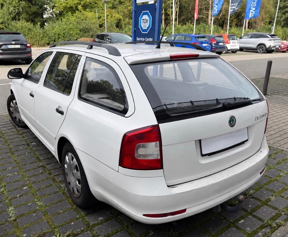 Skoda Octavia 2011 — photo 6