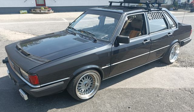 Audi 80 Limo. im SPORTLICHEN DESIGN mit H-Zulassung