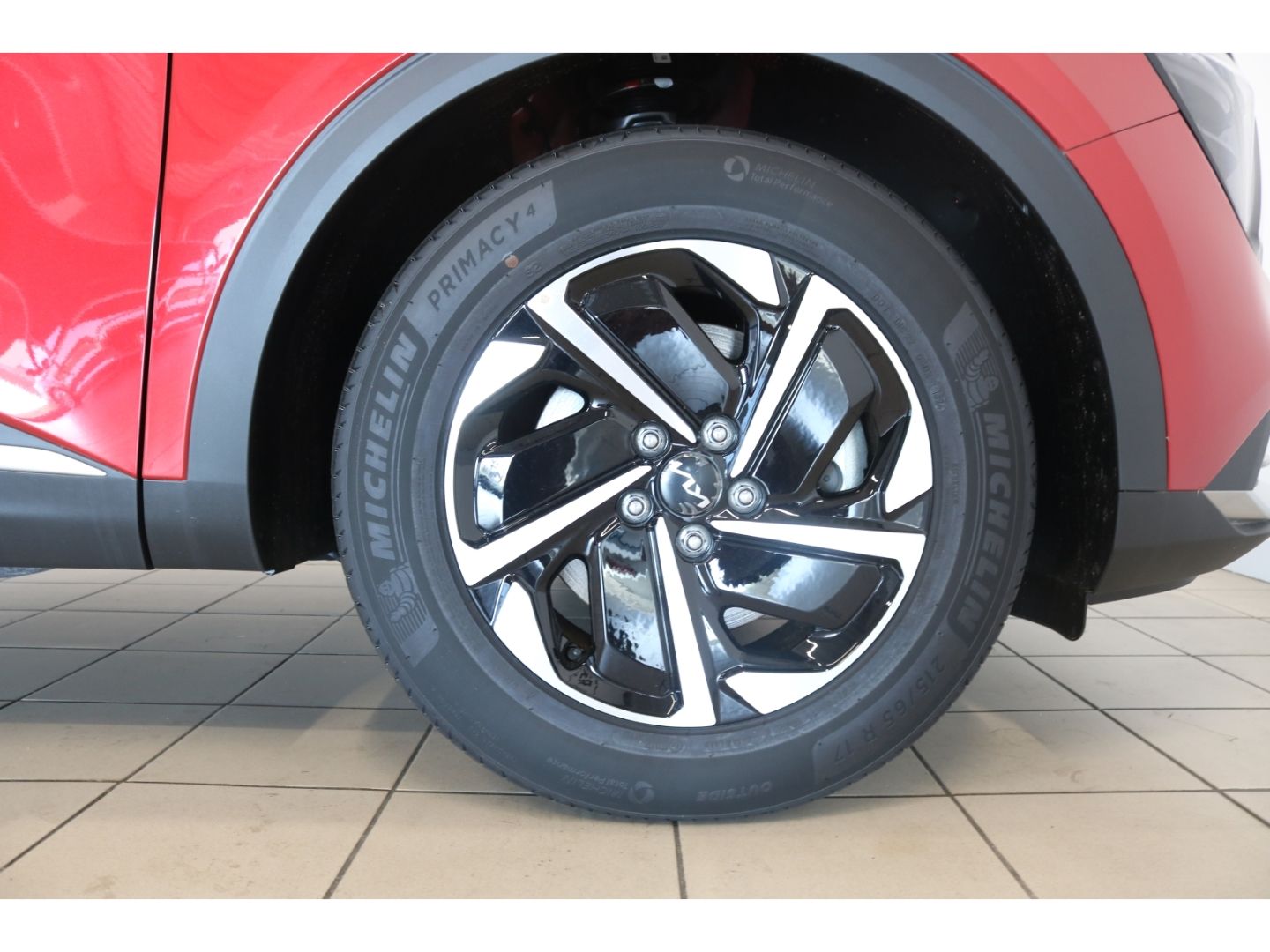 Fahrzeugabbildung Kia Sportage 1.6 T-GDI Vision, Navi, Teilleder, Elkt