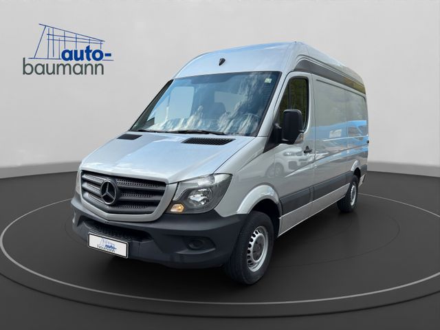 Fotografie des Mercedes-Benz Sprinter