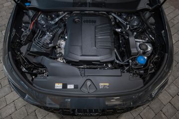 Bild 22 Audi A5 Avant TDI quattro S-Line ed. one AHK Standh.