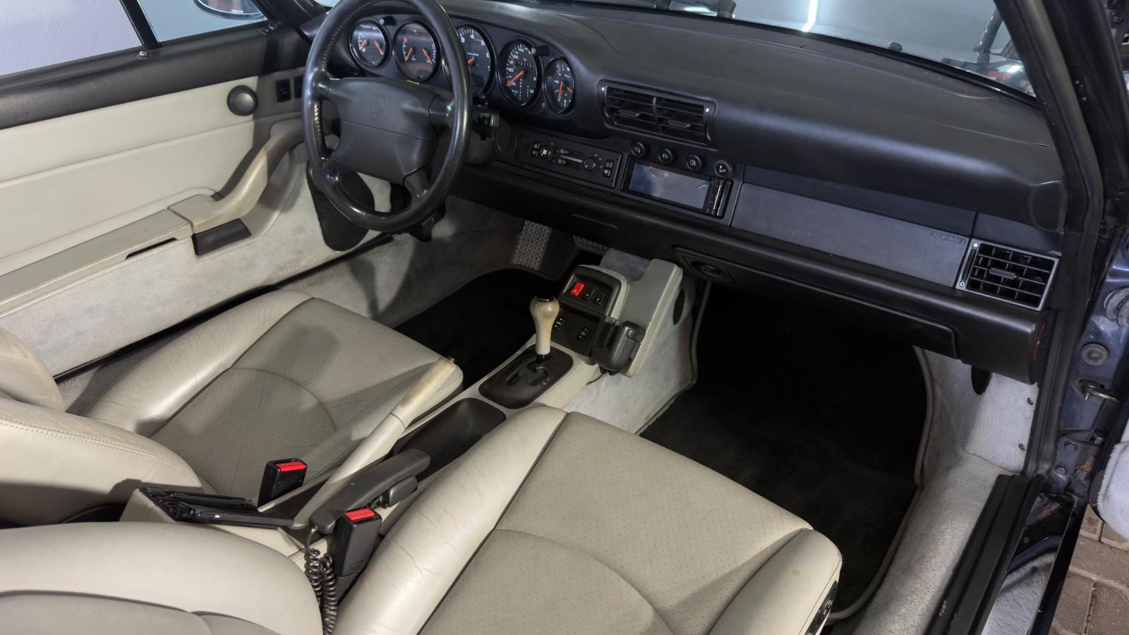 Porsche 993 Carrera Cabriolet Deutsch Unikat