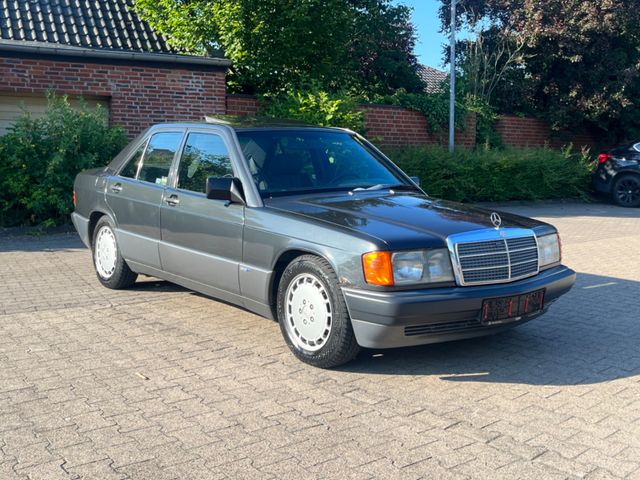 Mercedes-Benz  W201 190E 2.6 SPORTLINE OLDTIMER SCHIEBEDACH 