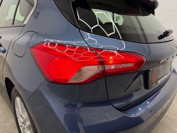 Ford Focus - 9