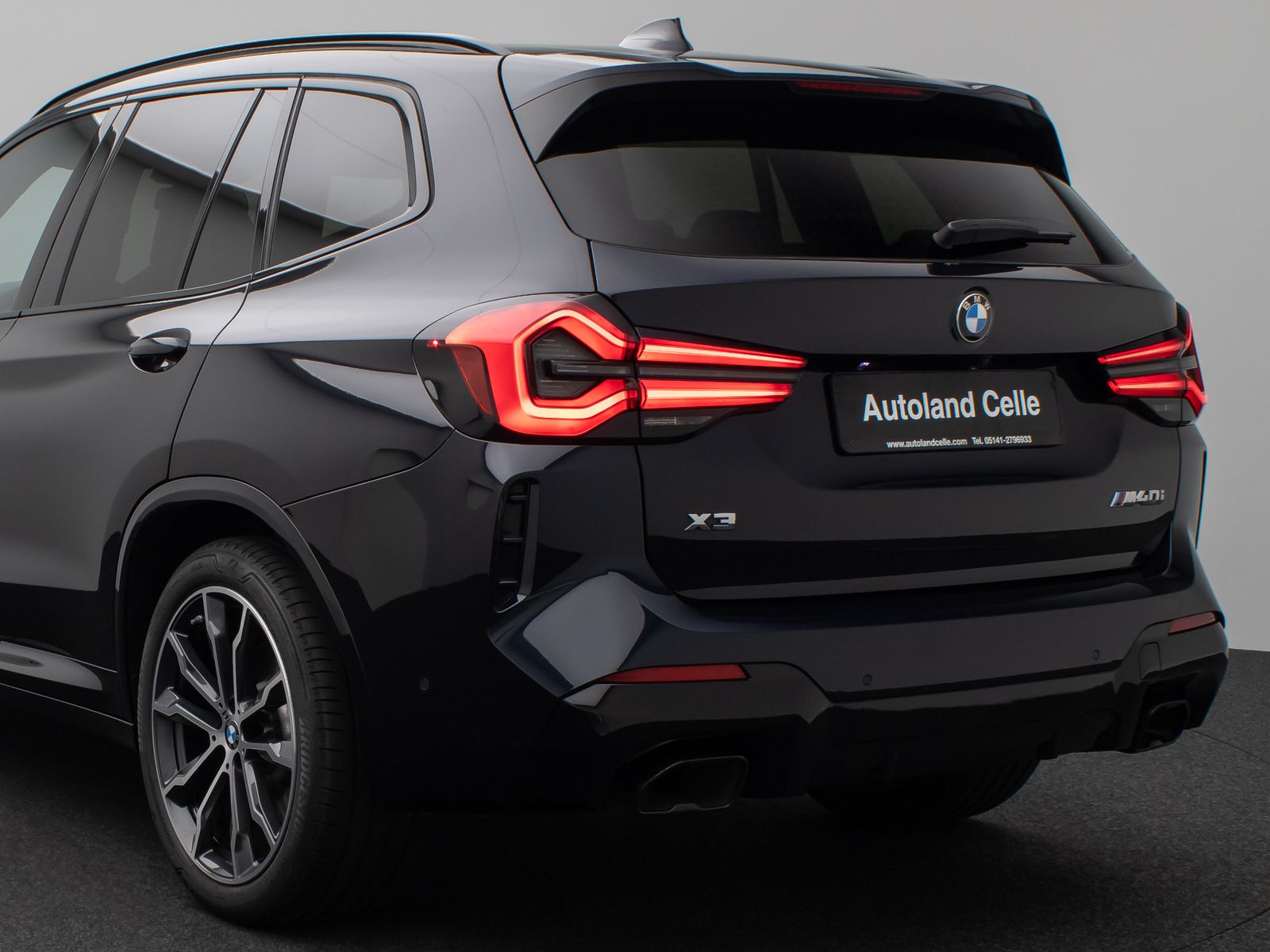 Fahrzeugabbildung BMW X3 M40i Panorama Laser 360°HUD DAB H/K Komfort