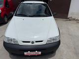 Fiat Strada 1.9 diesel Pick-up - Fiat Strada aus 2003