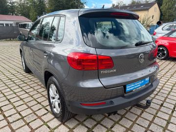 Volkswagen Tiguan - 4