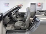 Porsche 996 Carrera Cabriolet *Navi*Leder*Hardtop*PDC - graue Porsche 996