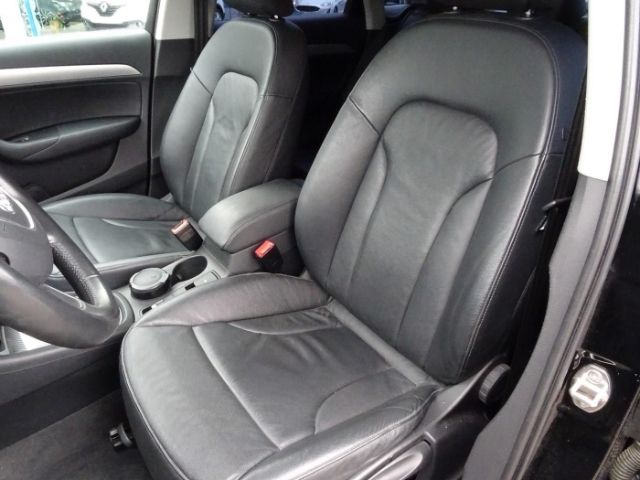 Fahrzeugabbildung Audi Q3 2.0 TDI Quattro S tronic, Leder, Navi,AHK, Si