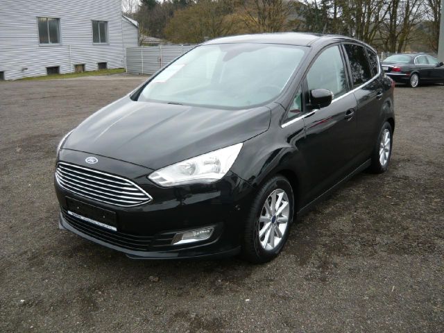 Ford C-MAX Titanium