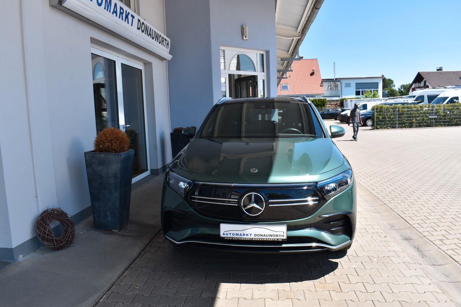 Mercedes-Benz EQA 250 AMG Line Navi PanoDach AHK Sitzhzg foto 3