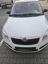 Skoda Fabia 1.2, 60 PS, BJ 2009, 105.000 km - Skoda Fabia: 60 Ps