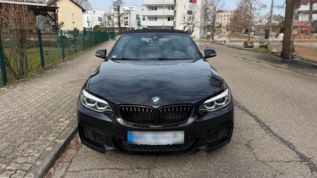 BMW BMW 218i Cabrio M Paket