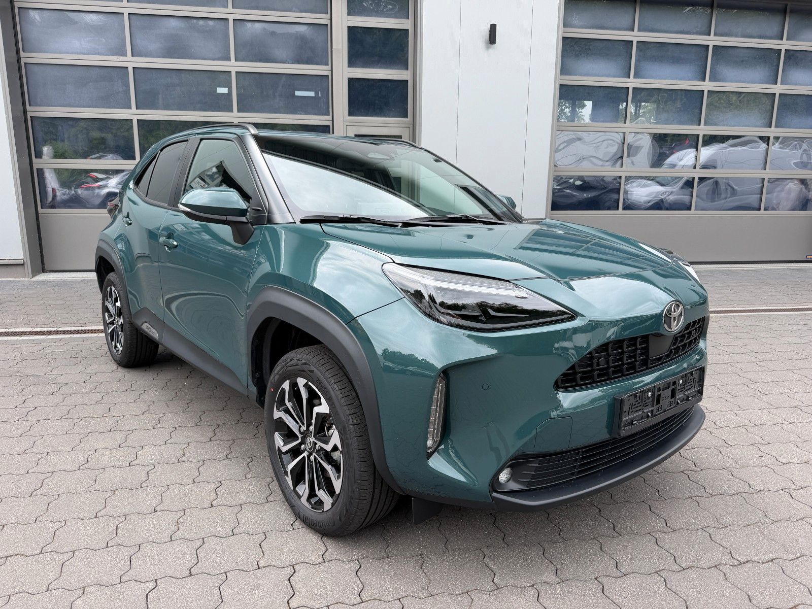 Toyota Yaris Cross 1.5 Hybrid Style Safety BSM+SEA+PDC