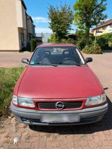 Opel Astra -F-CC Automatik - gebrauchte Opel Astra aus dem Jahr 1995
