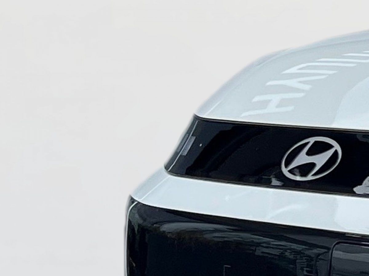 Fahrzeugabbildung Hyundai INSTER 42kWh TREND Effizienz Design