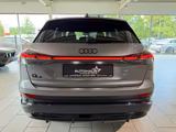 Audi Q4 45 e-tron Matrix*LED*SHZ*AHK*CAM - Audi Q4 aus 2024
